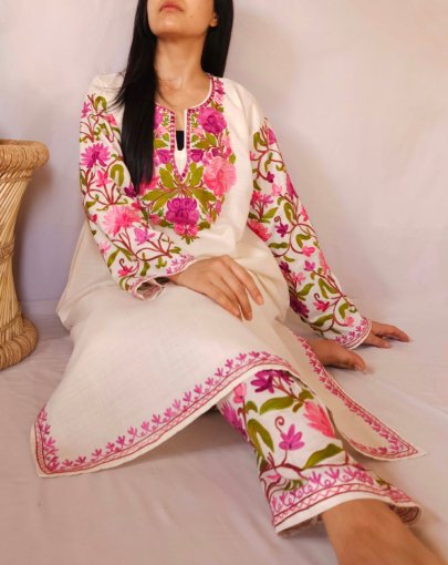 Aari embroidered coords-3